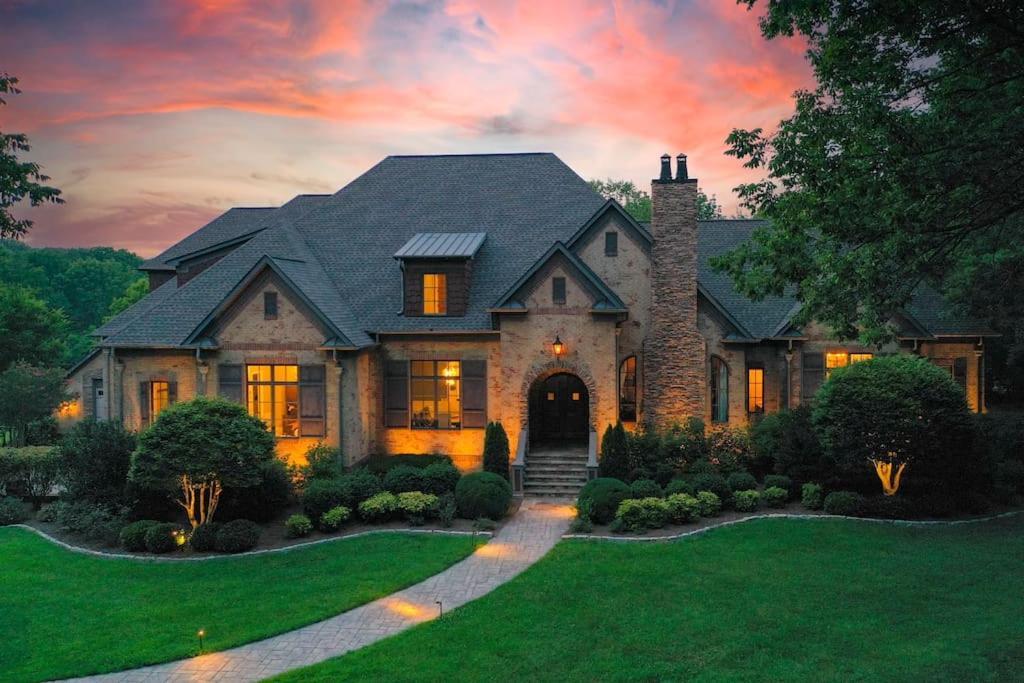 Supreme Luxury For Discerning Tastes Villa Nashville Exterior photo